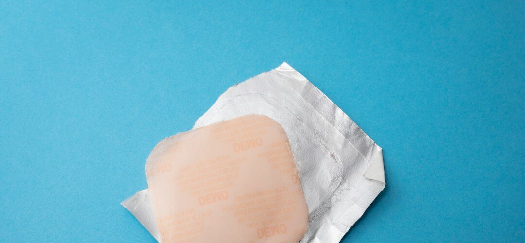 A hydrocolloid bandage with open wrapper